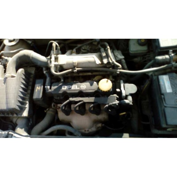 opel astra g berlina del año 2001