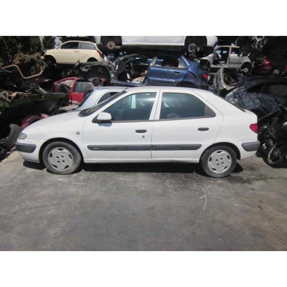 citroën xsara berlina del año 2000