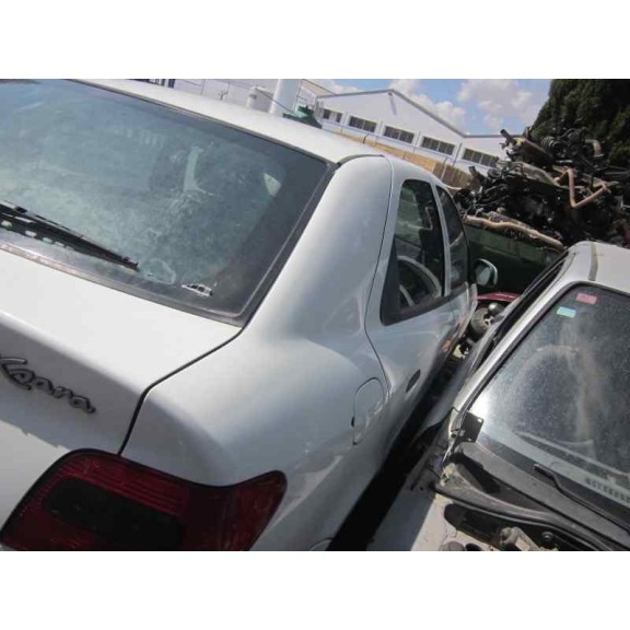 citroën xsara berlina del año 2000