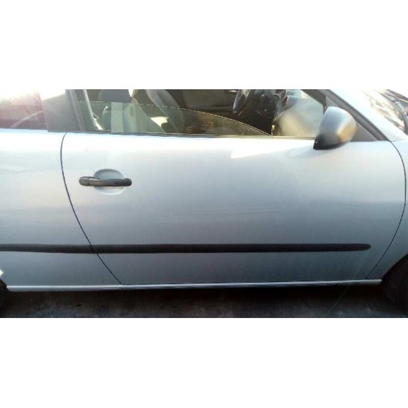 seat ibiza (6l1) del año 2003