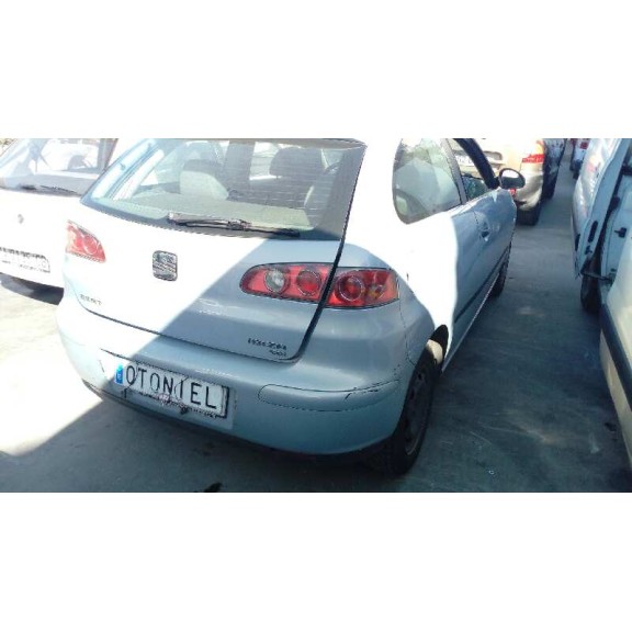 seat ibiza (6l1) del año 2003