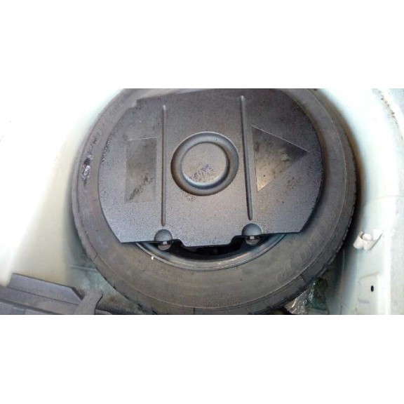 seat ibiza (6l1) del año 2003