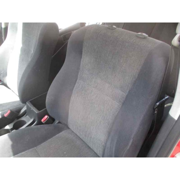 toyota corolla (e12) del año 2004