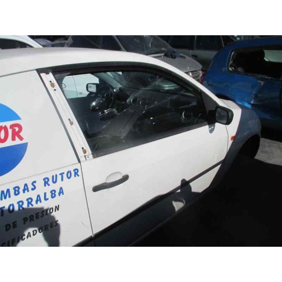 ford fiesta (cbk) del año 2004