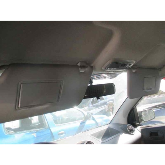 ford fiesta (cbk) del año 2004