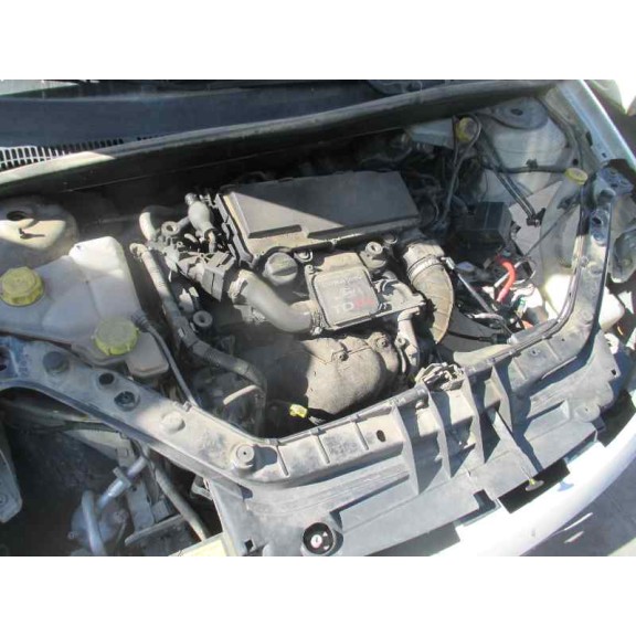 ford fiesta (cbk) del año 2004