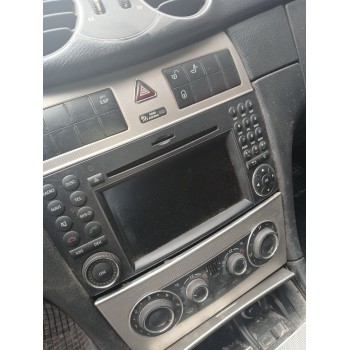 SISTEMA AUDIO / RADIO CD 