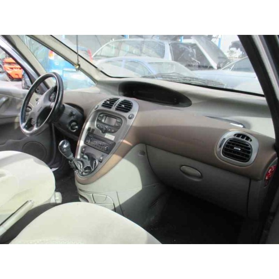 citroën xsara picasso del año 2002