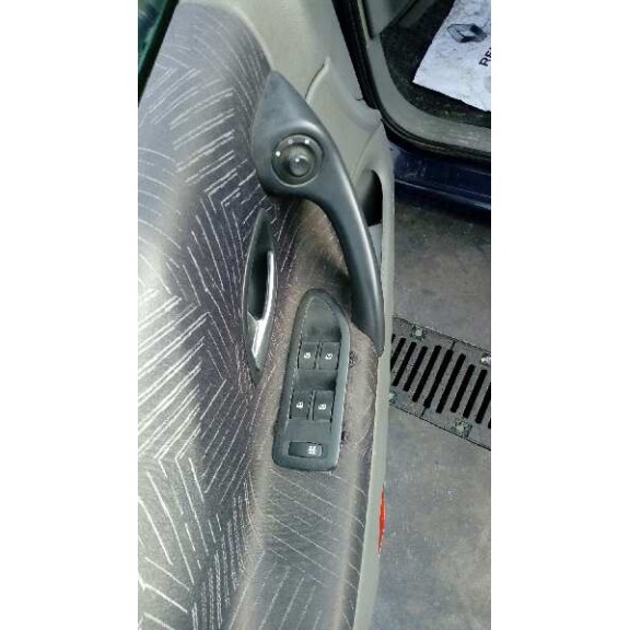 renault laguna ii (bg0) del año 2002