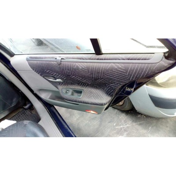 renault laguna ii (bg0) del año 2002