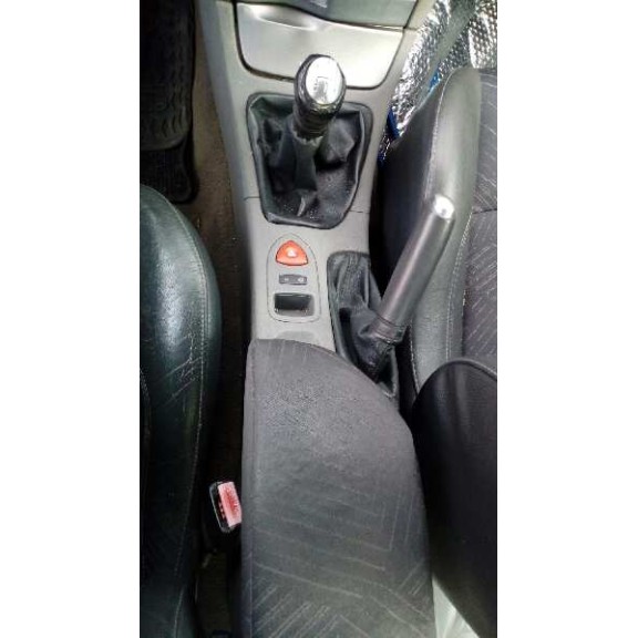 renault laguna ii (bg0) del año 2002