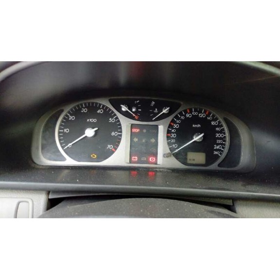 renault laguna ii (bg0) del año 2002