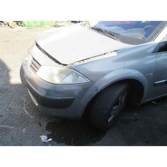 renault megane ii classic berlina del año 2004