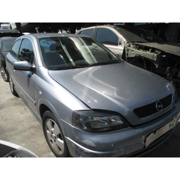 opel astra g berlina del año 2003