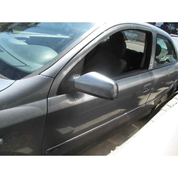 opel astra g berlina del año 2003