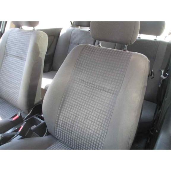 opel astra g berlina del año 2003