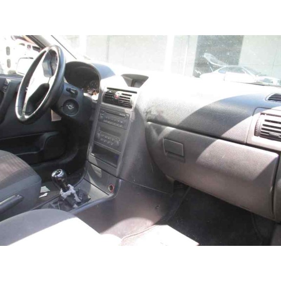 opel astra g berlina del año 2003