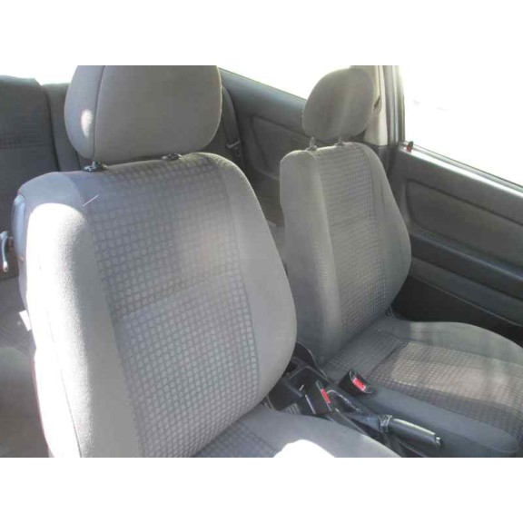 opel astra g berlina del año 2003