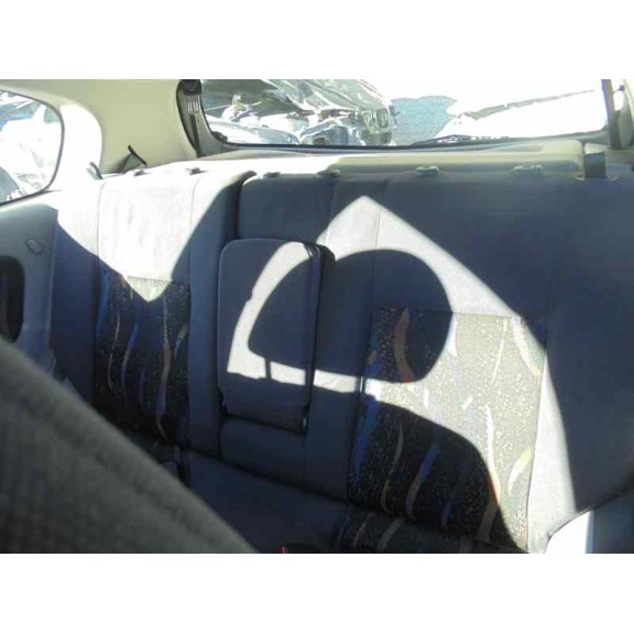 nissan almera (n16/e) del año 2002