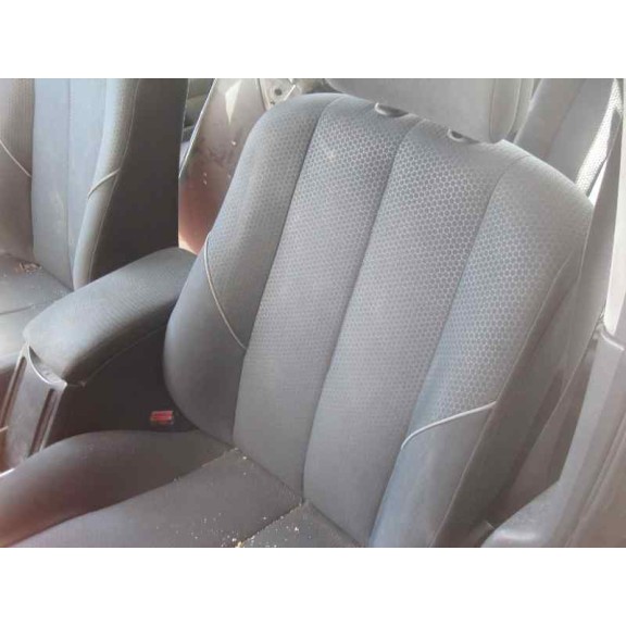 renault megane ii classic berlina del año 2004