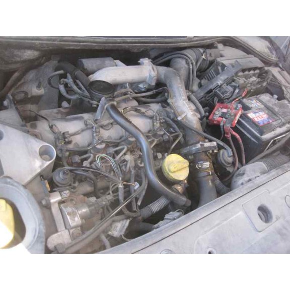 renault megane ii classic berlina del año 2004