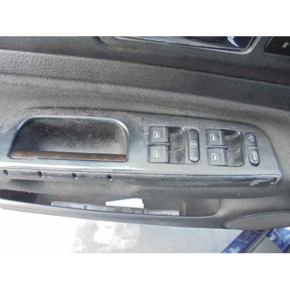 volkswagen golf iv berlina (1j1) del año 2002