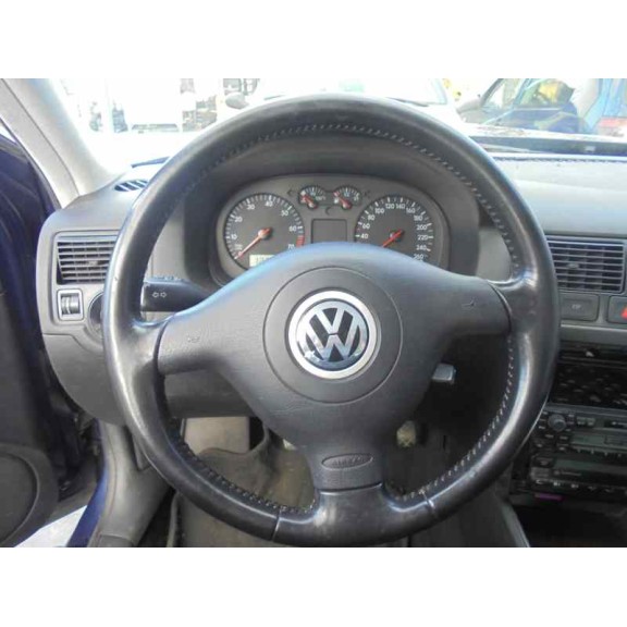 volkswagen golf iv berlina (1j1) del año 2002