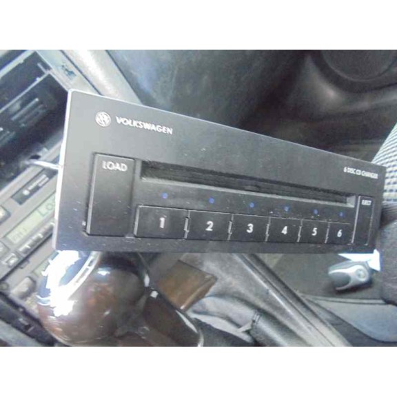 volkswagen golf iv berlina (1j1) del año 2002