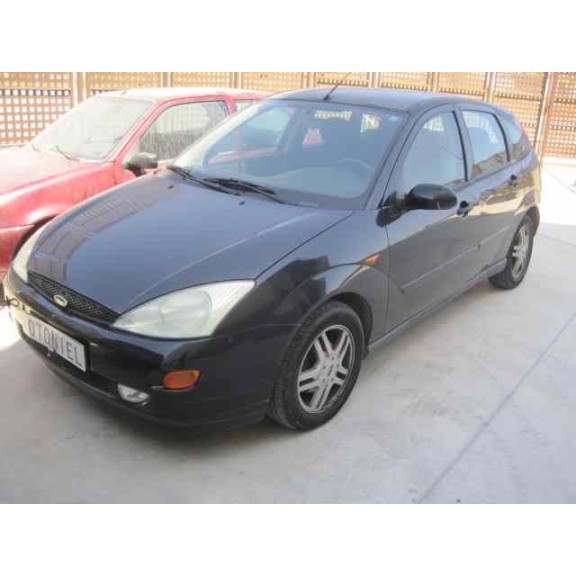 ford focus berlina (cak) del año 2001