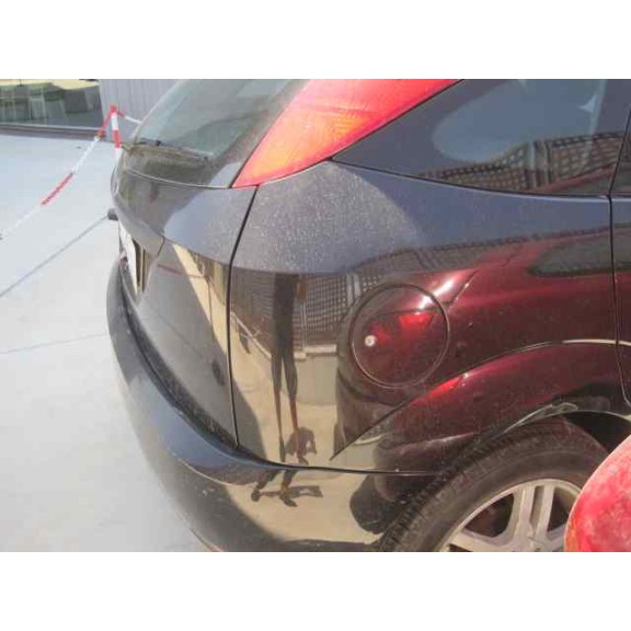 ford focus berlina (cak) del año 2001