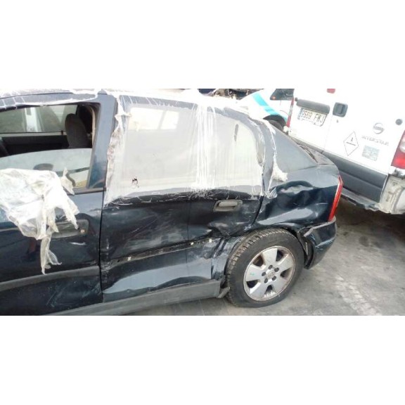 opel astra g berlina del año 2002