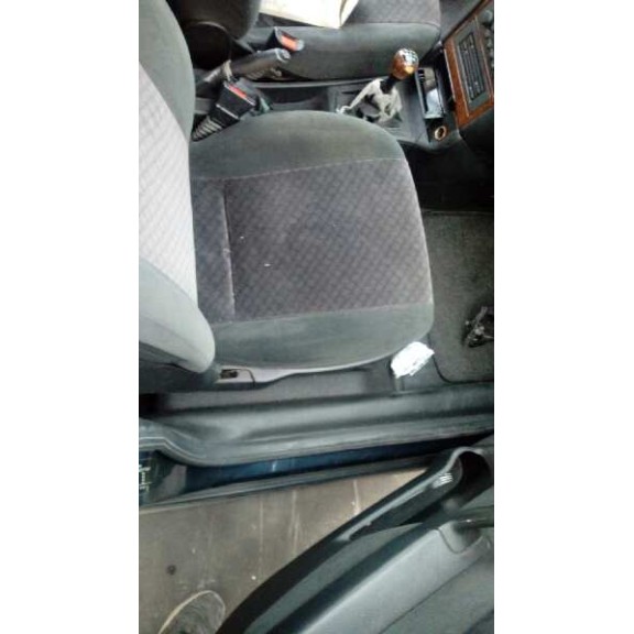 opel astra g berlina del año 2002