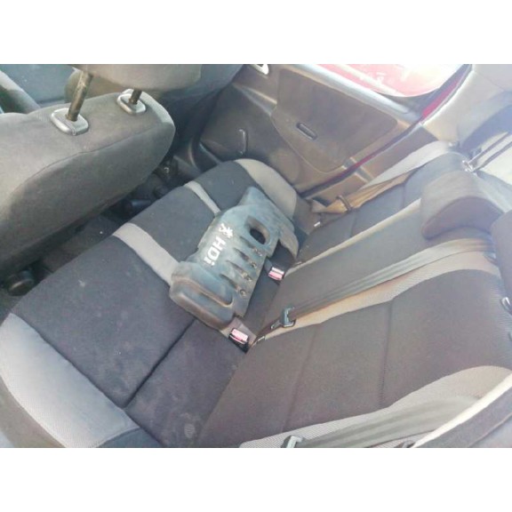 peugeot 207 del año 2006