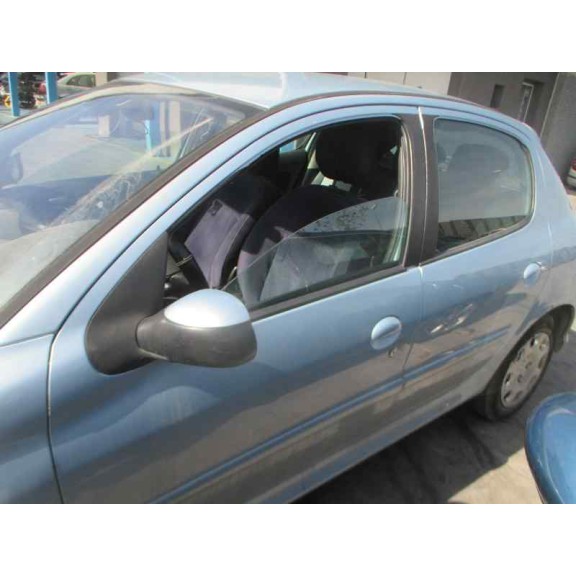 peugeot 206 berlina del año 2005