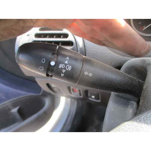 peugeot 206 berlina del año 2005