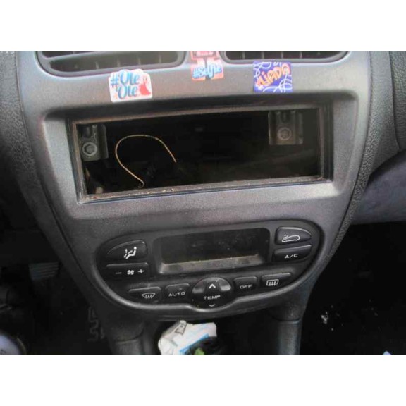 peugeot 206 berlina del año 2005