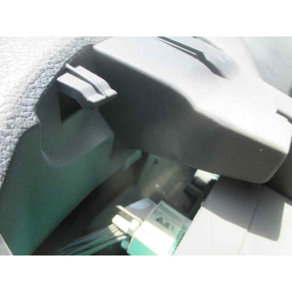 peugeot 206 berlina del año 2005