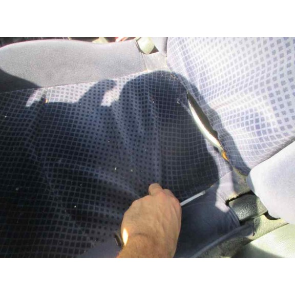 peugeot 206 berlina del año 2005