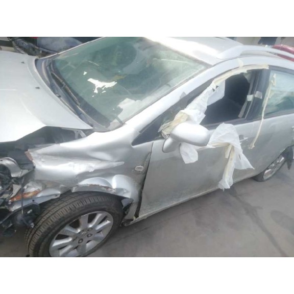 toyota corolla verso (r1) del año 2004