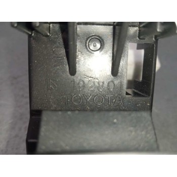 Recambio de mando elevalunas trasero derecho para lexus ct 200h referencia OEM IAM 8481076010  