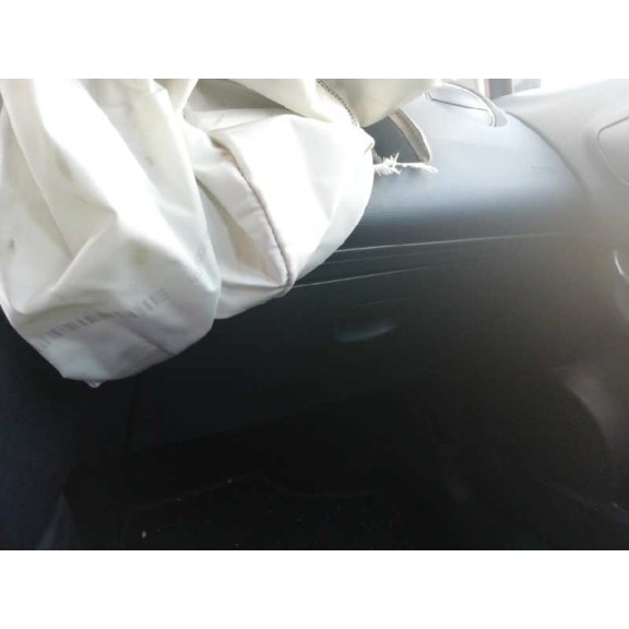 seat ibiza (6j5) del año 2014