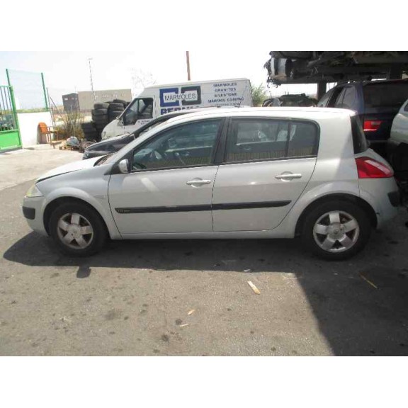 renault megane ii berlina 5p del año 2002