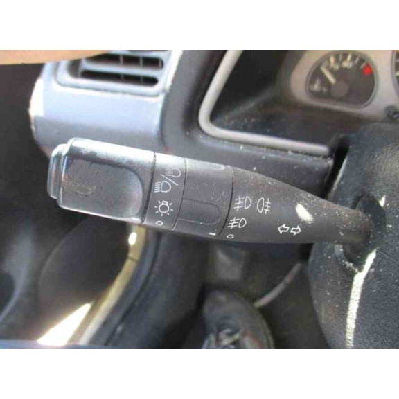 peugeot 306 cabriolet (s2) del año 2001