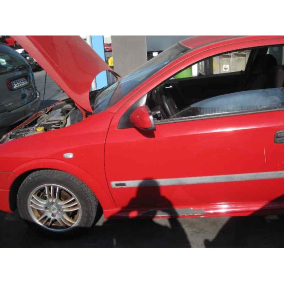 opel astra g berlina del año 2001