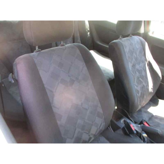 opel astra g berlina del año 2001