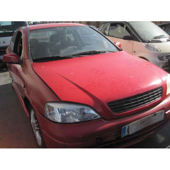 opel astra g berlina del año 2001