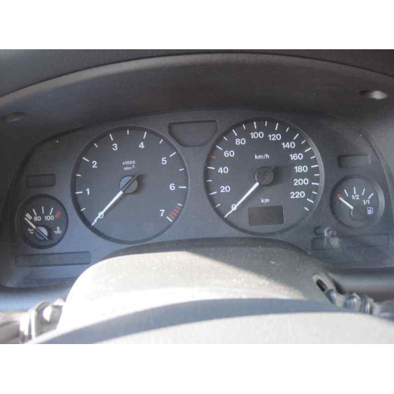 opel astra g berlina del año 2001