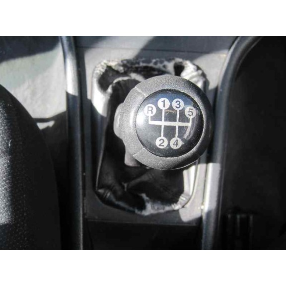 opel astra g berlina del año 2001