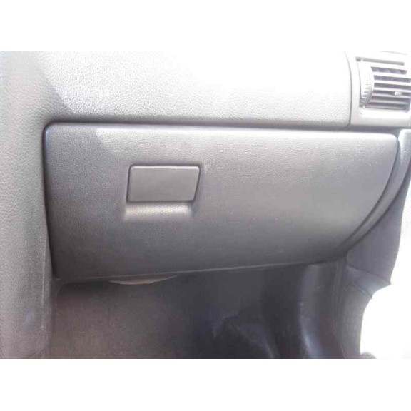 opel astra g berlina del año 2001