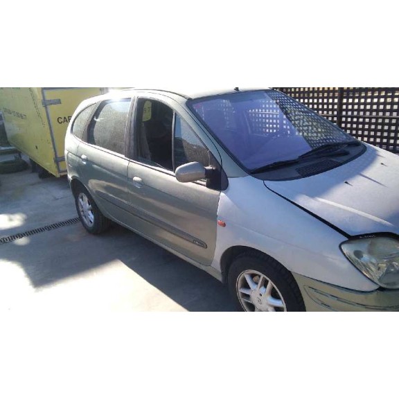 renault scenic (ja..) del año 2002